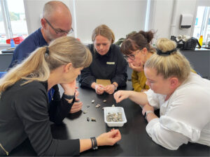 Lærere på kursus med Naturfagskonsulenten